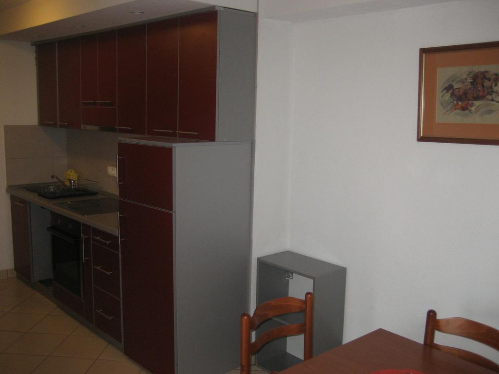 Apartment Aleksandar Tivat Bagian luar foto